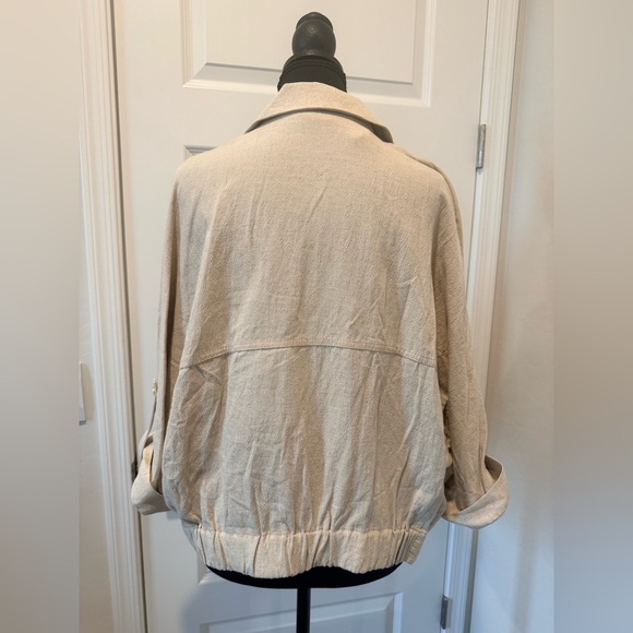 ZARA ZW Collection Textured Bomber Jacket Gold Buttons Ecru 3261/768 - Picture 2 of 5